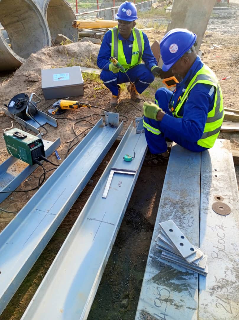 Construction métallique et soudage sur le site sosucam et golar LNG 14