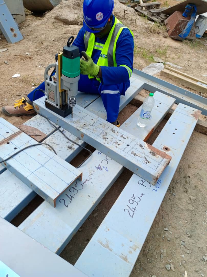 Construction métallique et soudage sur le site sosucam et golar LNG 15