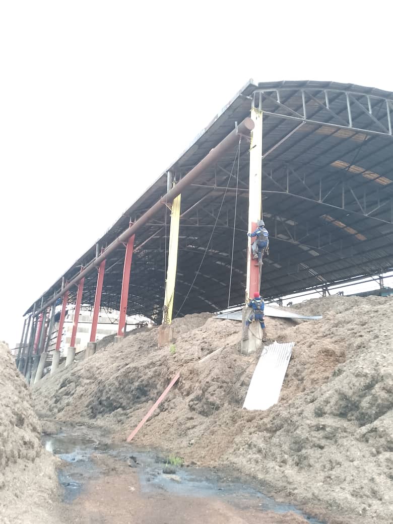 Construction métallique et soudage sur le site sosucam et golar LNG 27