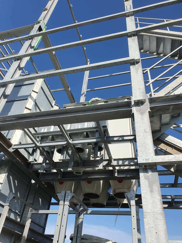 Construction métallique et soudage sur le site sosucam et golar LNG 4