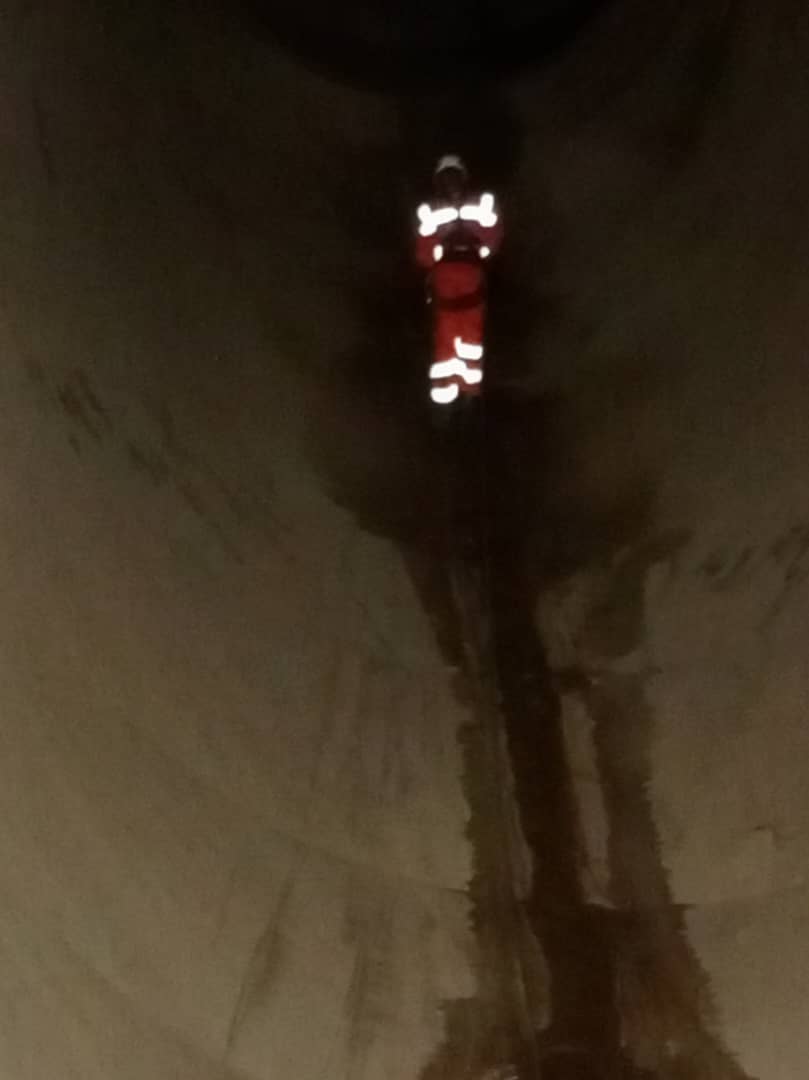 Nettoyage consuites forcés barrage hydroélectrique Nachtigal 3