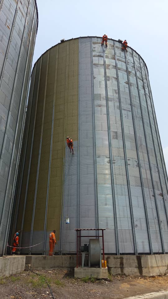Projet du traitement anti-corrosion (ARMPP I) sur le bâtiment et les silos a blé de Broli SA 11