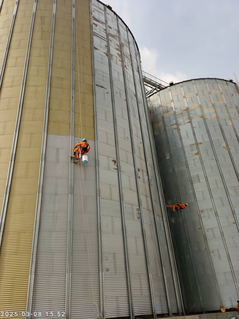 Projet du traitement anti-corrosion (ARMPP I) sur le bâtiment et les silos a blé de Broli SA 16