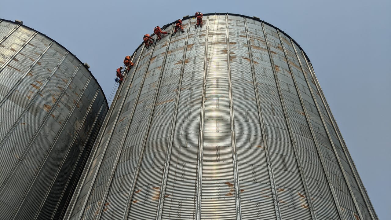 Projet du traitement anti-corrosion (ARMPP I) sur le bâtiment et les silos a blé de Broli SA 20
