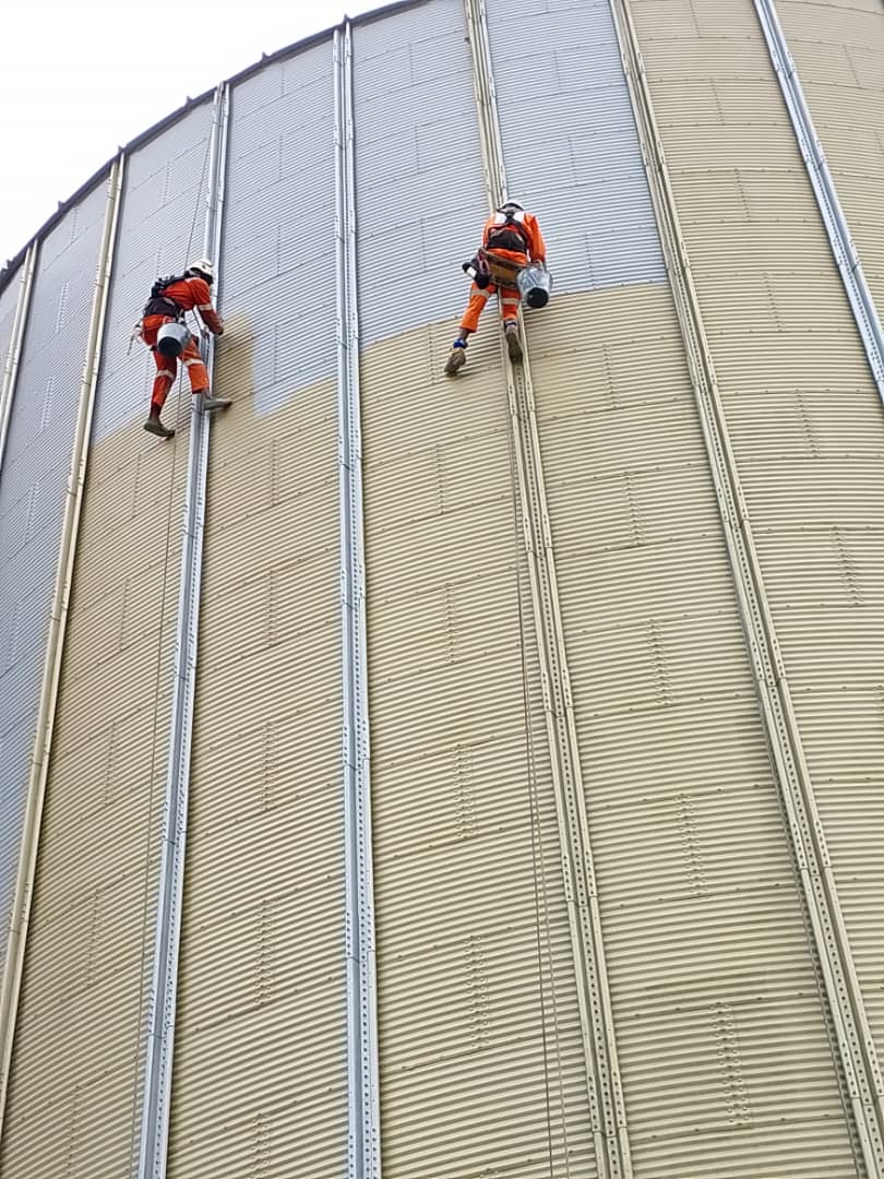 Projet du traitement anti-corrosion (ARMPP I) sur le bâtiment et les silos a blé de Broli SA 32