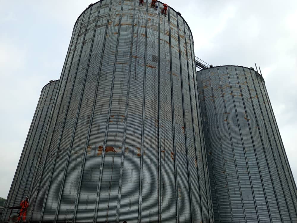 Projet du traitement anti-corrosion (ARMPP I) sur le bâtiment et les silos a blé de Broli SA 9