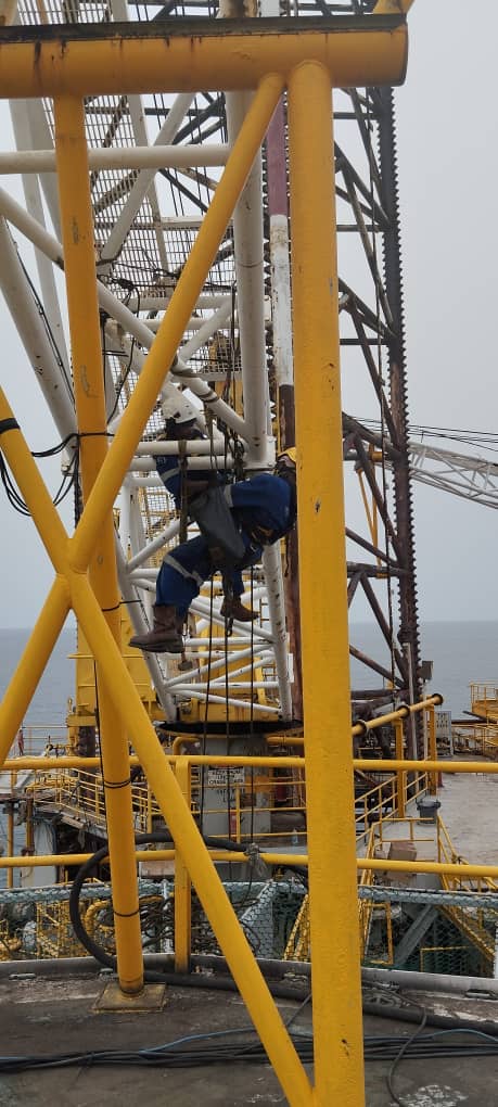 Serrage de la boulangerie de la grue du Rig Balder 2