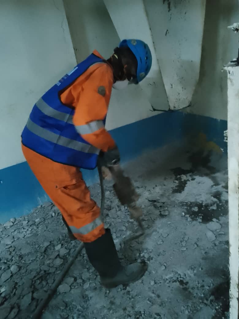 Travaux en génie civil et application de la peinture alimentaire à la zone sécheur de l'usine Mbandjock