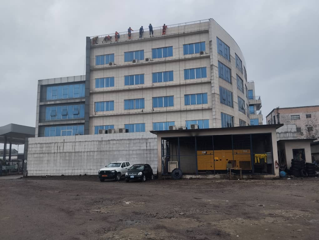 lessivage-Batiment-siege-Bocom A