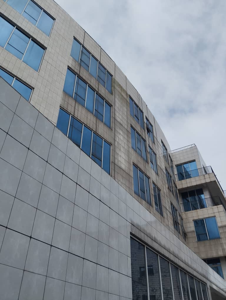 lessivage-Batiment-siege-Bocom b