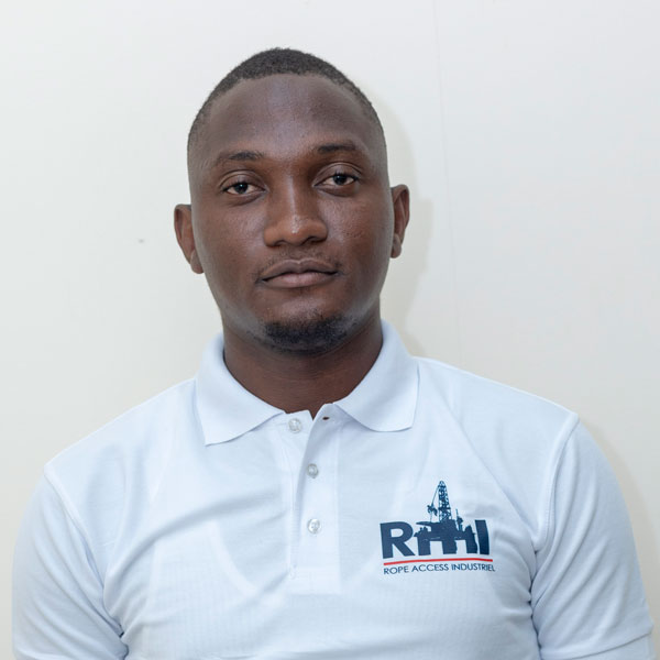 ELENDA ANGUI Benjamin