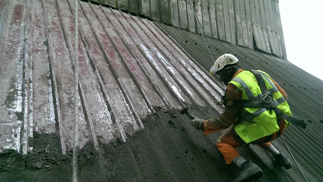 Nettoyage des bardages dans les cimenteries