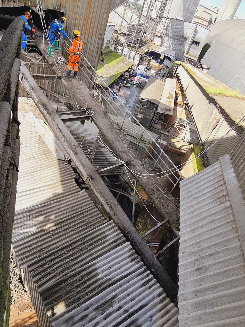 Nettoyage des bardages dans les cimenteries 52