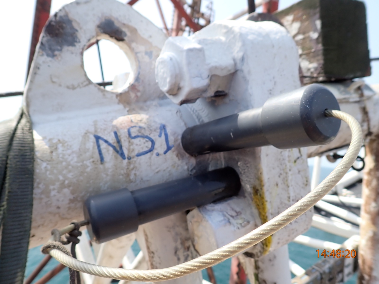 Magnestoscopie sur les oreilles de levage sur une potence sur le Rig Dagda au Gabon Ressurage sur Dagba Gabon Cameroun 87